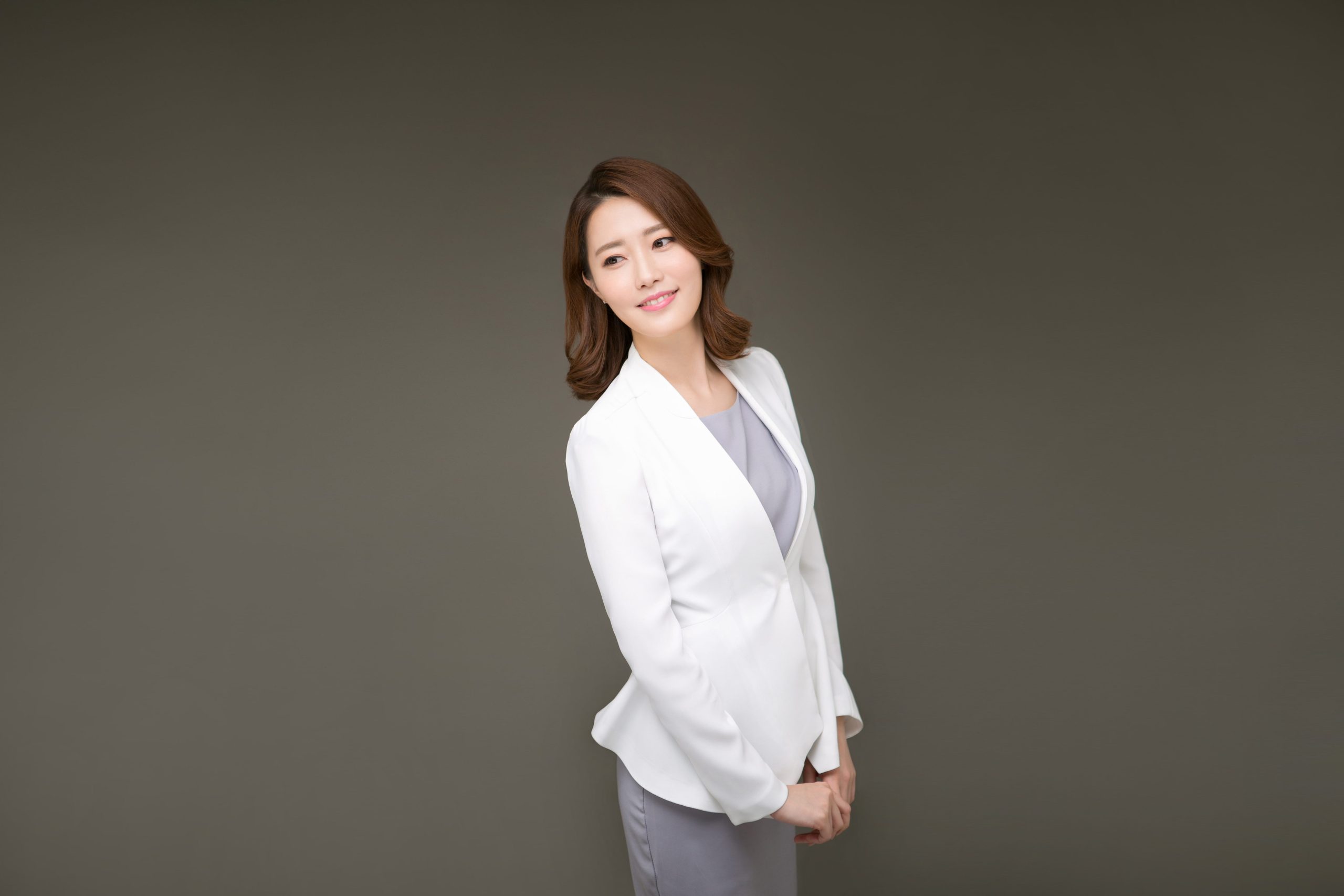 추상연 작가님과 촬영했네요!