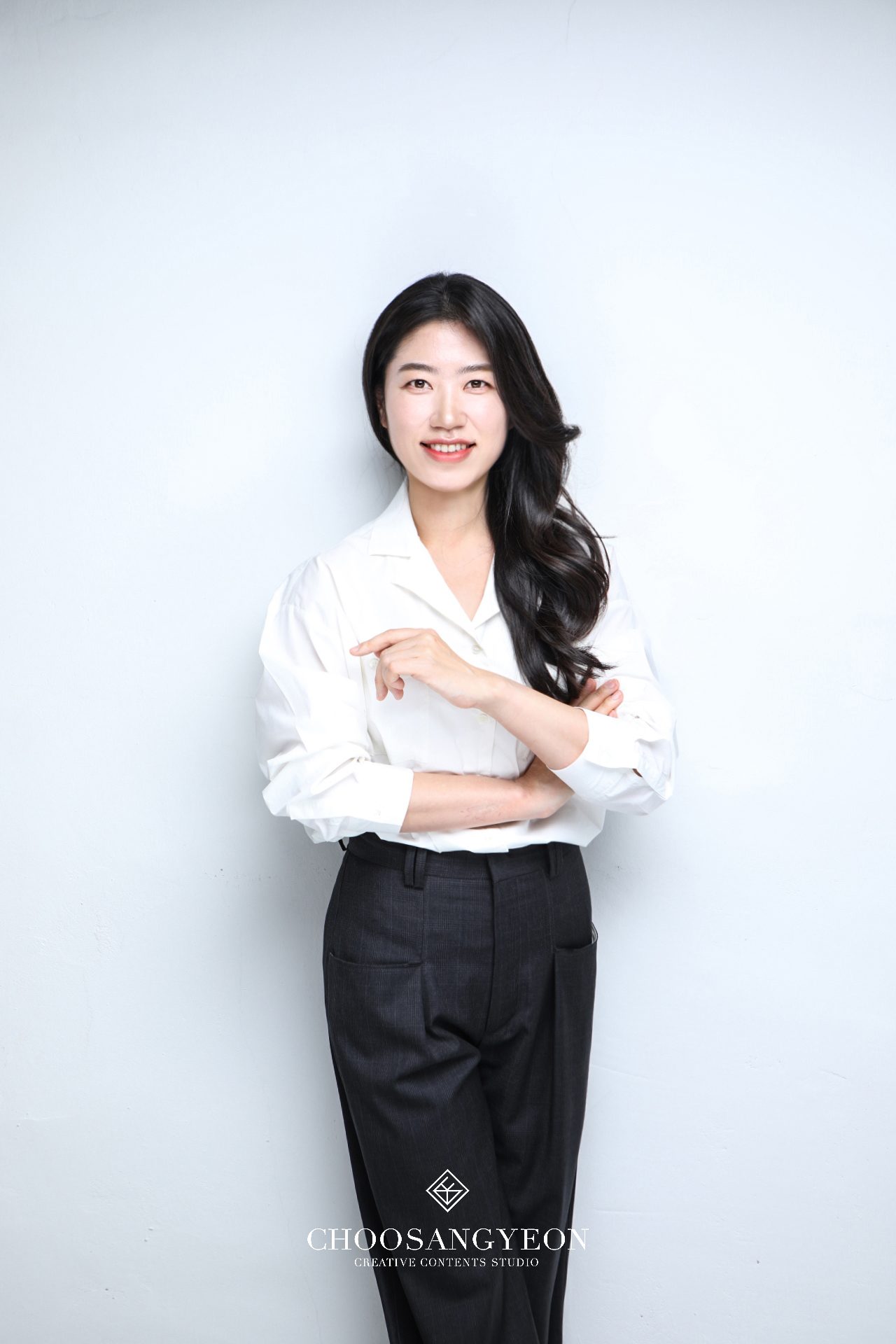 단순한 프로필 사진이 아닙니다. 프로페셔널한 추상연 작가님이 프로페셔널함을 담아주십니다.