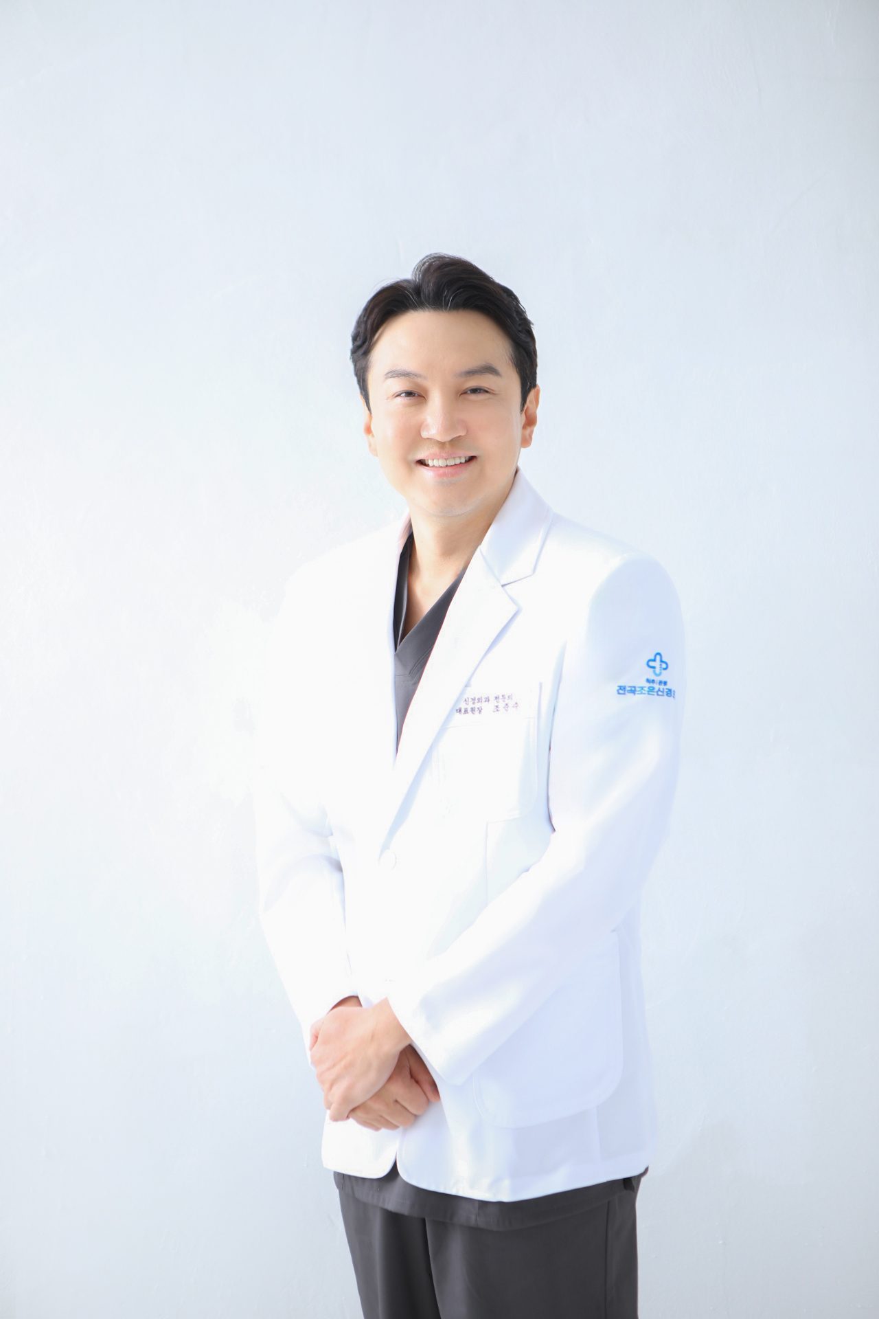 외적인 모습보다는 마음을 표출해주는 작가님